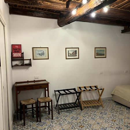 Zuccarella "Zuccherino"Nel Cortile Apartment Napoli Ngoại thất bức ảnh